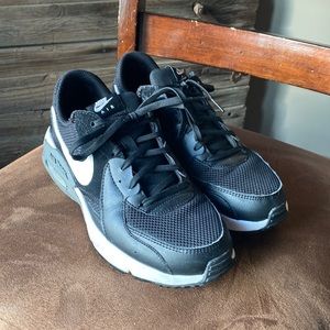 Nike Air Max Exee